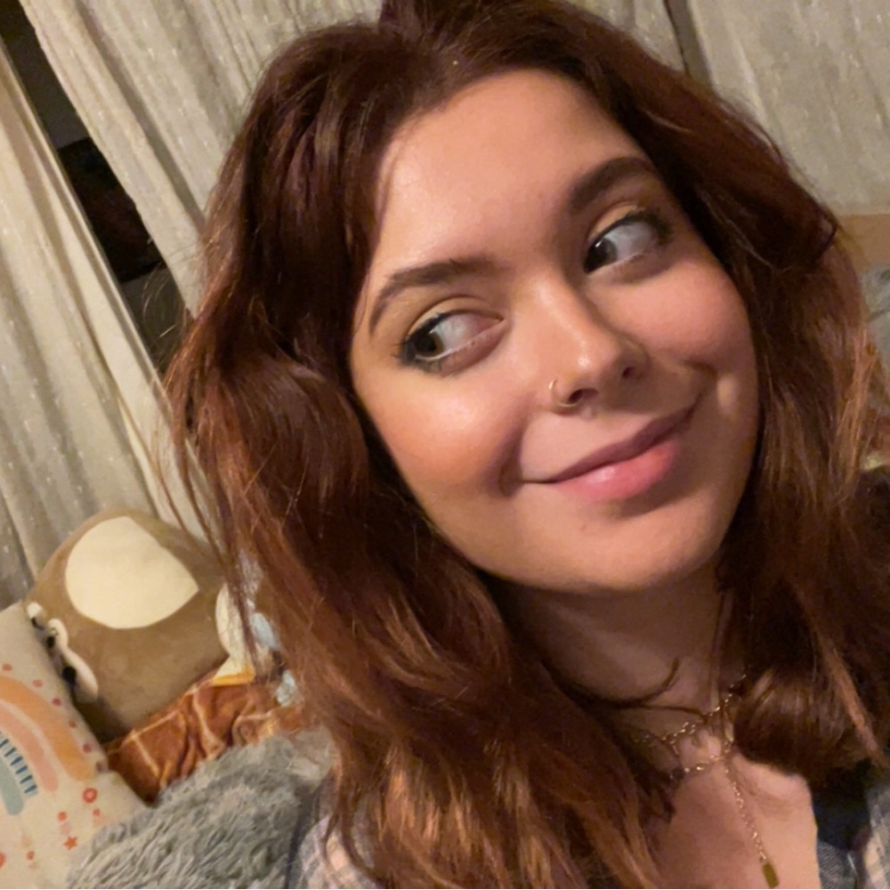 Like to be notified when I go LIVE!! 🤩 Share your items + join the share show!